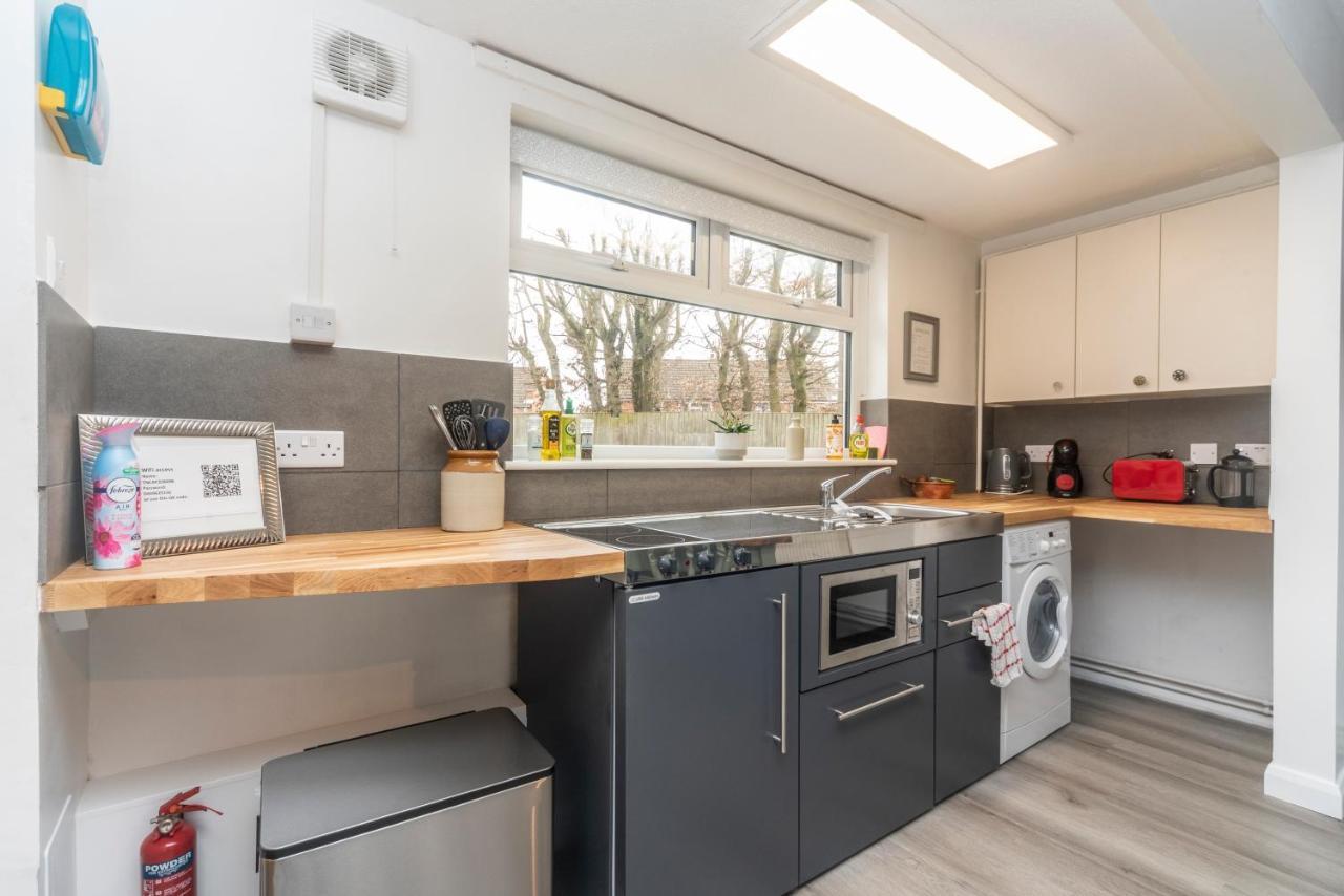 10 Boutique Studio Apartment Near Tube - Quiet Location Little Missenden Dış mekan fotoğraf